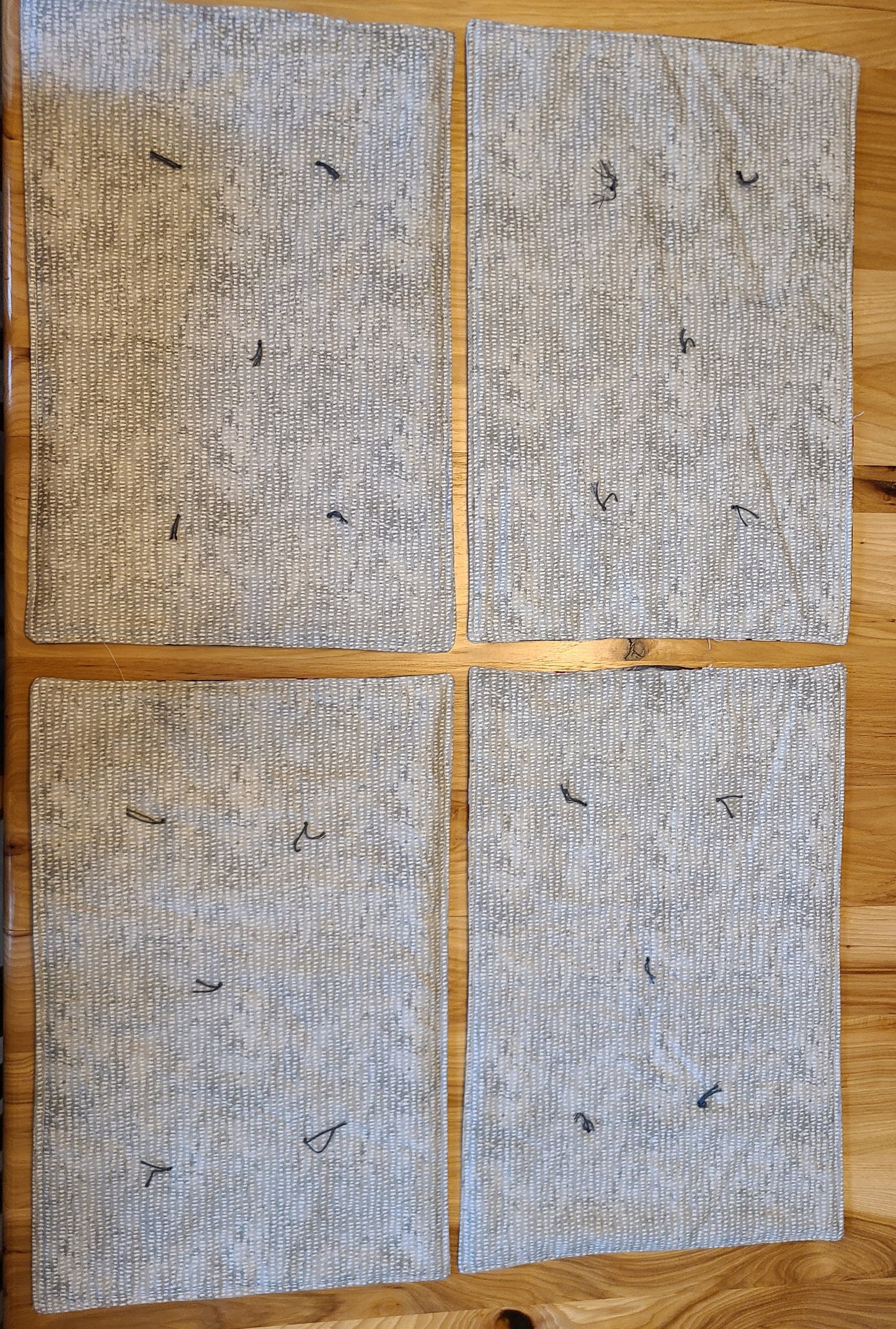 Table Place Mats Chickens