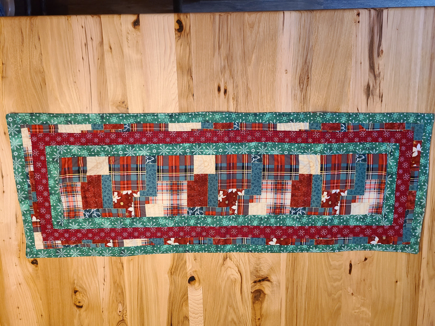 Quilted Christmas Table Runner