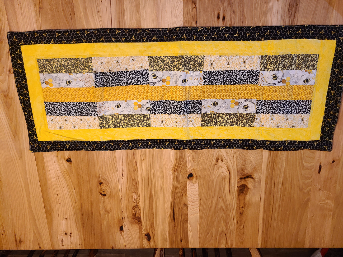 Bee's Table Runner  43" x 16"