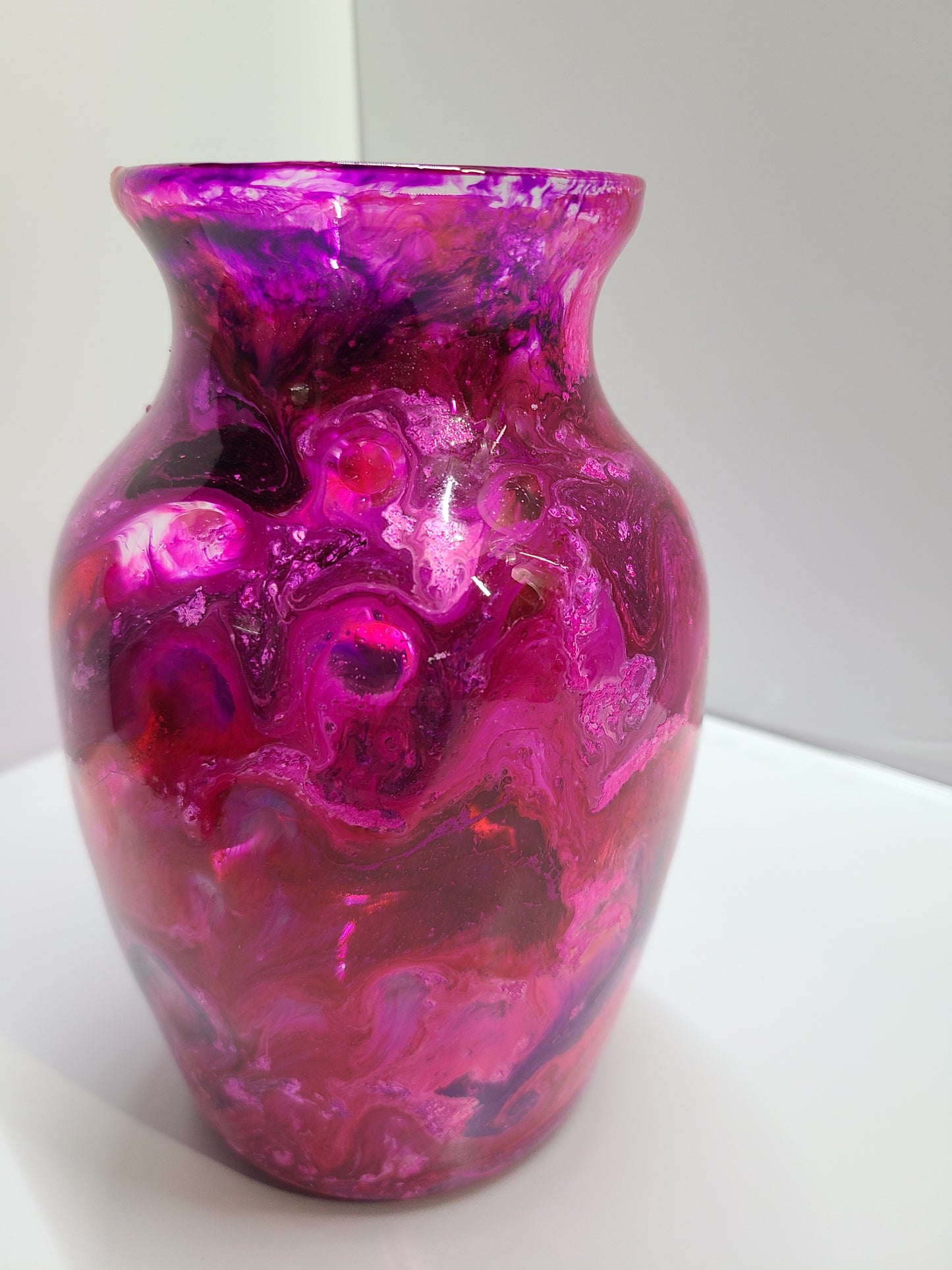 Vase glass dyed