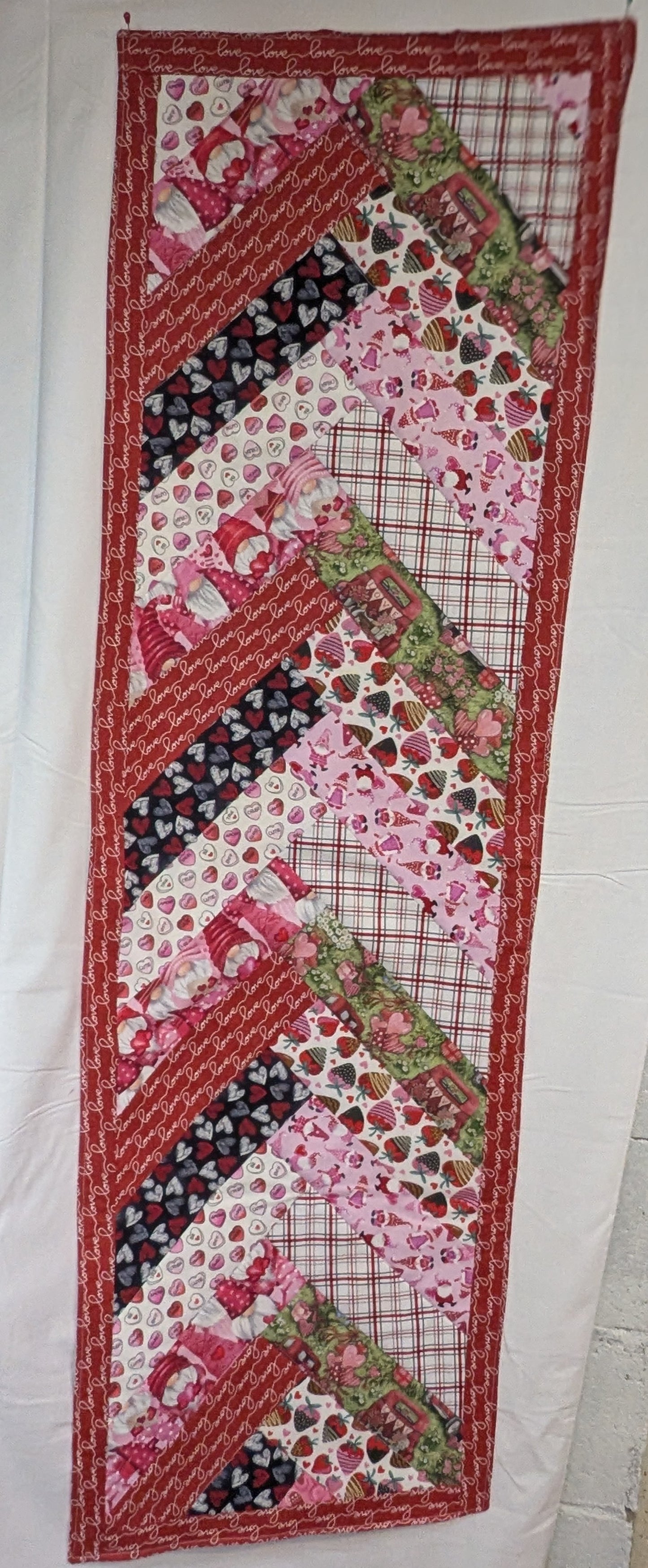 Valentine Table Runner